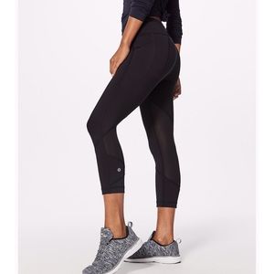 NWOT lululemon pace rival crop